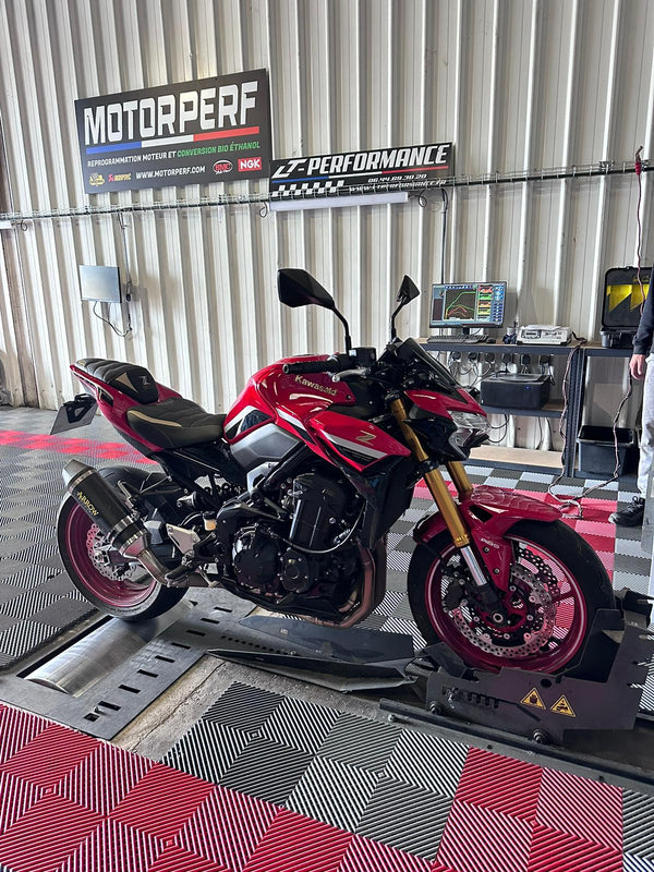 Reprogrammation et débridage A2 pour Kawasaki Z900 : libérez tout le potentiel de votre moto